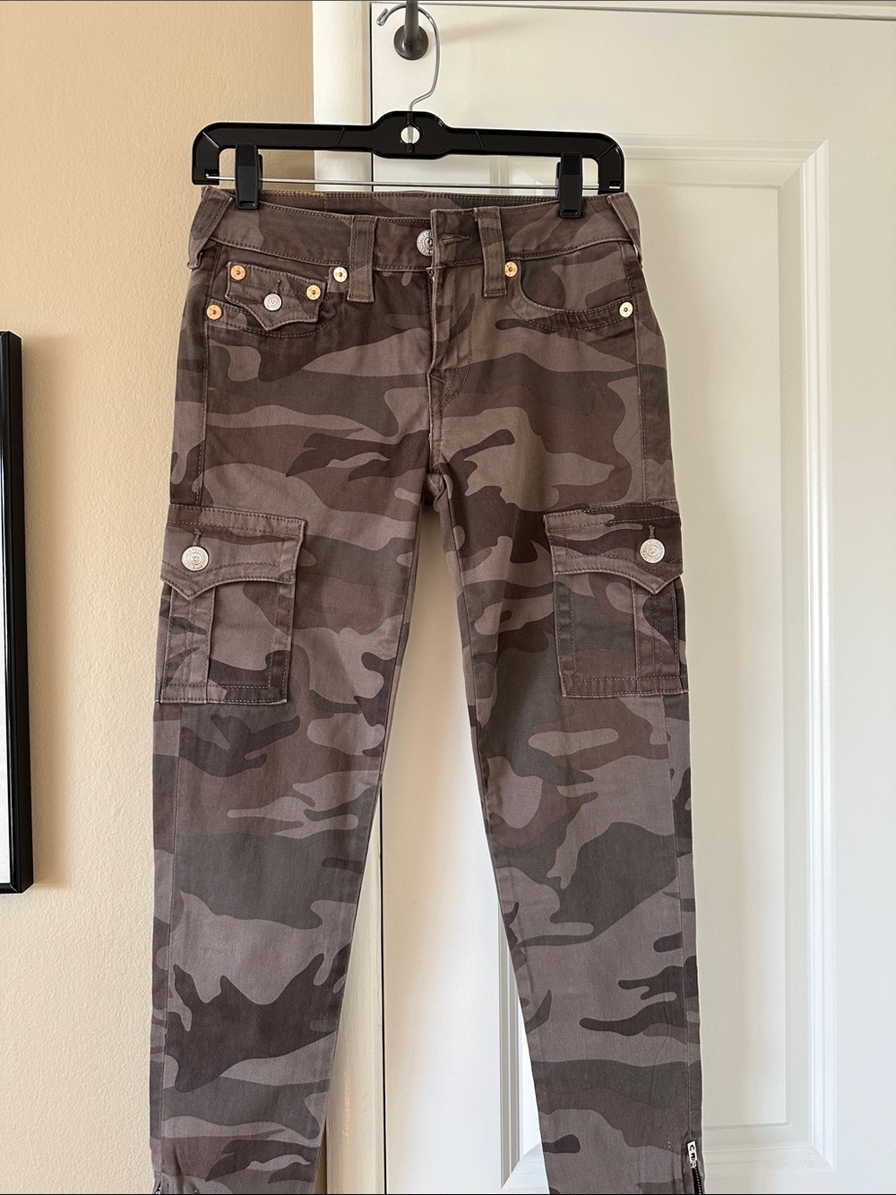 Vintage True Religion Camo Ankle zipper Jeans